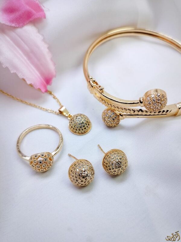 Stylish Jewellery set - Image 6