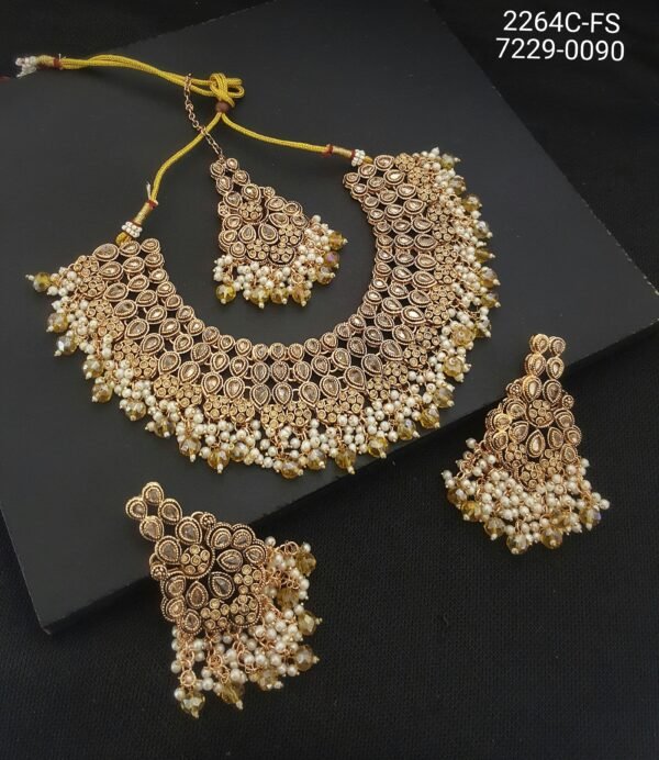 Fancy Kundan Set