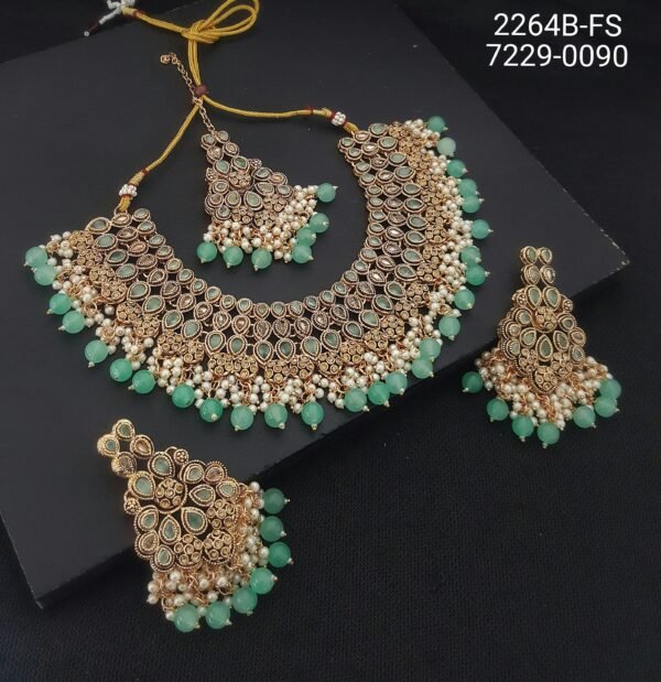 Fancy Kundan Set - Image 4