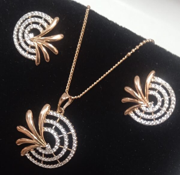 Zarcon Locket Set - Image 4