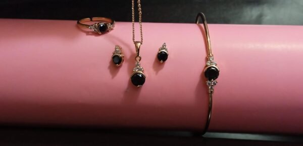 Locket Set with Bracelet - Image 2
