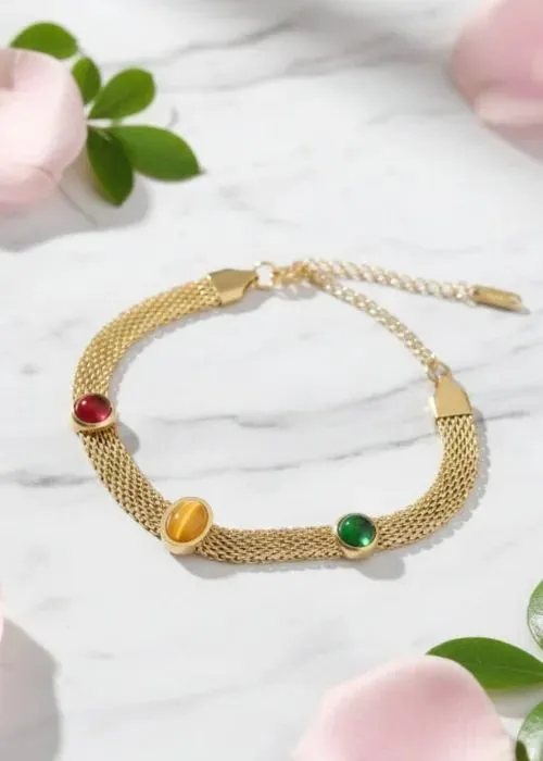Elegant 3 Stone Gold Mesh Bracelet - Image 3
