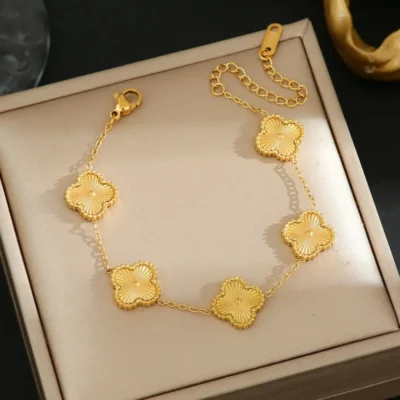 Gold Clover Bracelet
