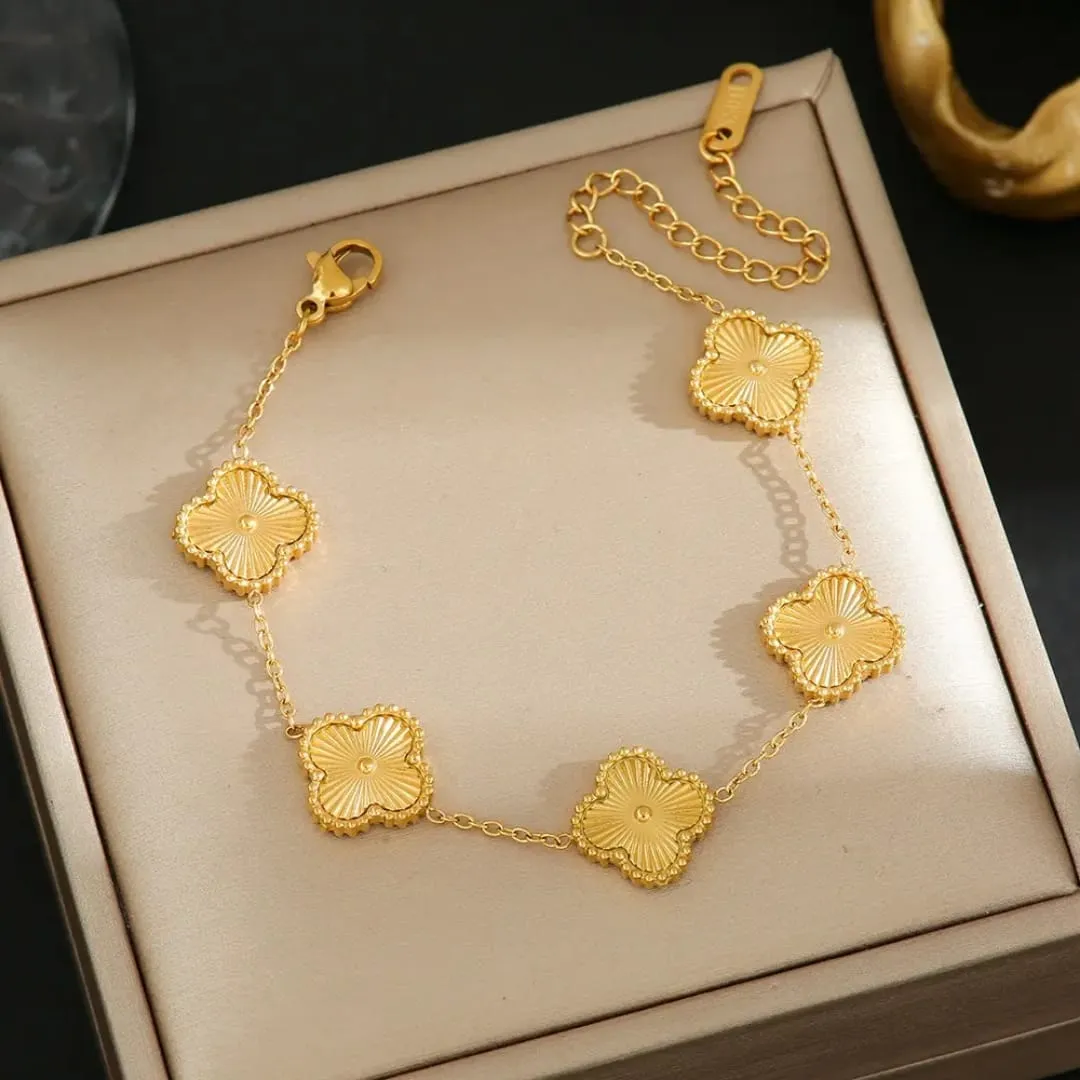 Gold Clover Bracelet