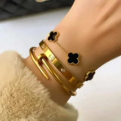 Elegant Gold Bracelet Set