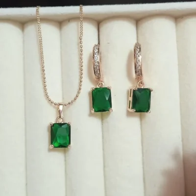 Elegant Jewelry Set