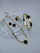 Elegant Clover Jewelry Set